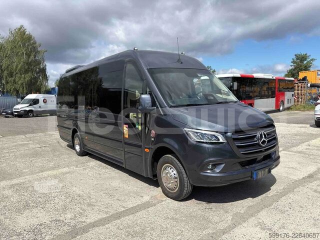 Mercedes-Benz Sprinter, 2025, 21 istumapaikkaa, Euro 6 Mercedes-Benz Sprinter