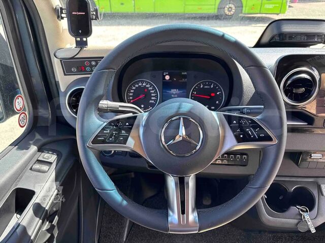 Mercedes-Benz Sprinter, 2025, 21 istumapaikkaa, Euro 6 Mercedes-Benz Sprinter