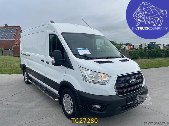  Ford Transit