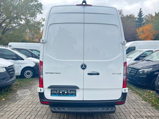 Skåpbil MERCEDES-BENZ Sprinter 317 CDI PRO FACELIFT|14°°KM|9G|LED|NAVI