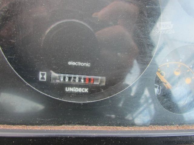 Chargeuse sur pneus KRAMER 620 Serie 2 Radlader 17.500 EUR
