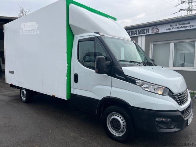 Vrachtwagen met bakwagen IVECO Daily 35S14 HI-MATIC/Koffer/3,5t(PKW)Euro6/81TKM