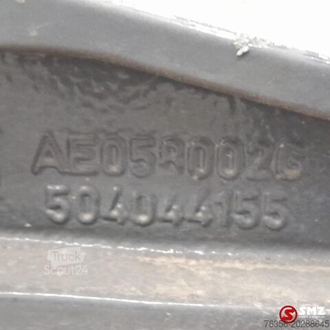 Peça do chassis Iveco Occ set bladveersteunen L/R aandrijfas Iveco
