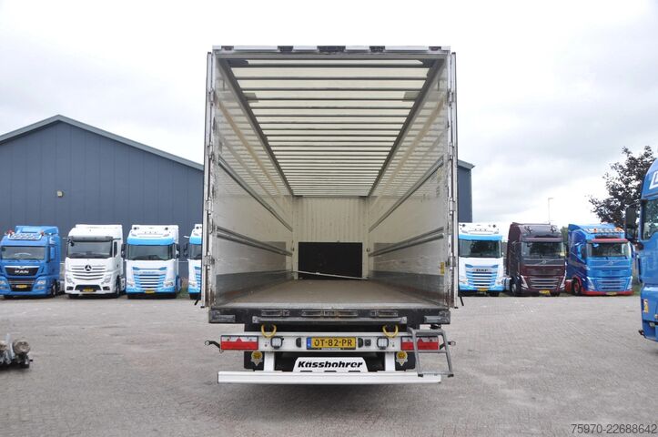 Kufr Kässbohrer XS 2022 / 2x LIFT AXLE - DISC BRAKES