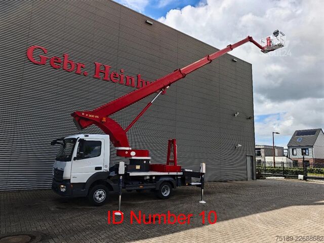  Mercedes-Benz Atego 816 4x2 Palfinger P300KS