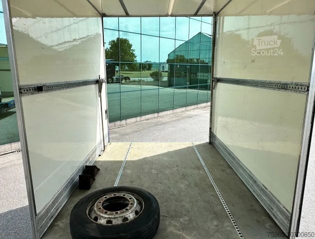 Reboque frigorífico FLOOR FLMA-10 CARRIER COOLING 2X SIDE DOOR TAIL LIFT D