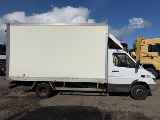 Transporter mit Koffer MERCEDES-BENZ PRITSCHENWAGEN 413 CDI*2002*95KW*