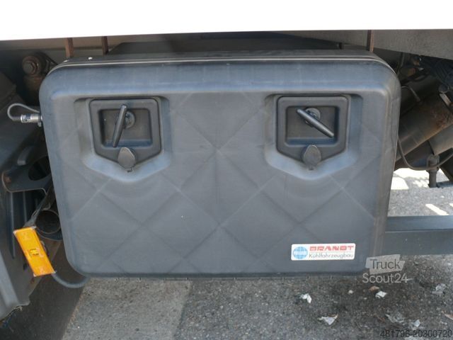 Rashladni kamion MERCEDES-BENZ Mercedes-Benz Atego 1223*CARRIER SUPRA 850*2 KAM