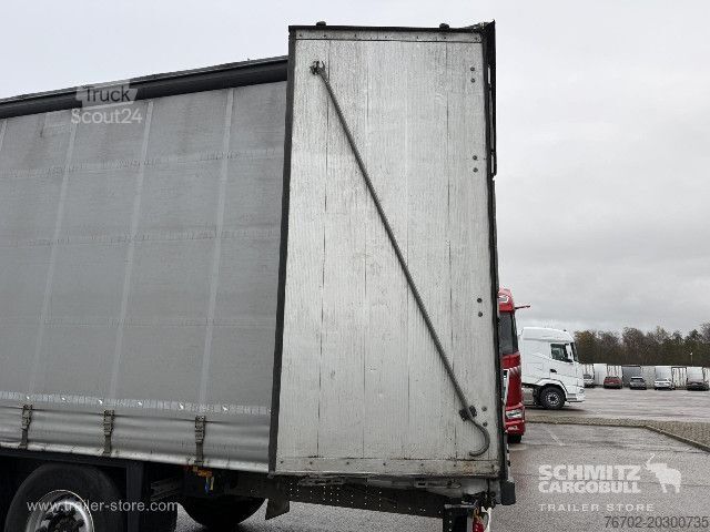 Nyitott ponyvás félpótkocsi Schmitz Cargobull Curtainsider Standard
