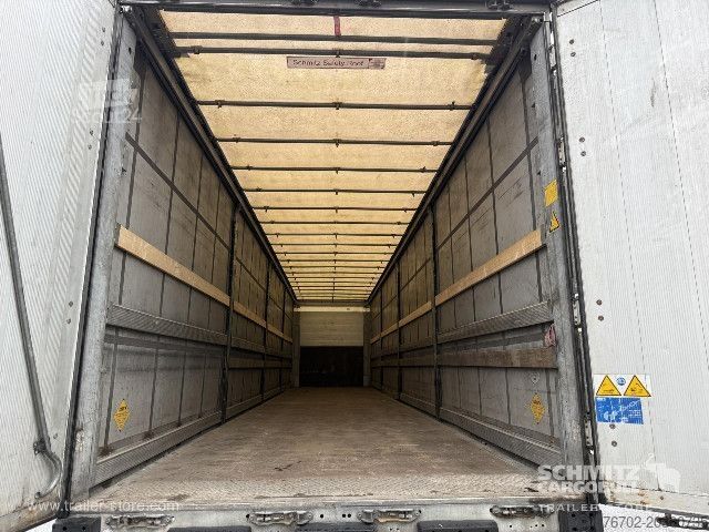 Nyitott ponyvás félpótkocsi Schmitz Cargobull Curtainsider Standard
