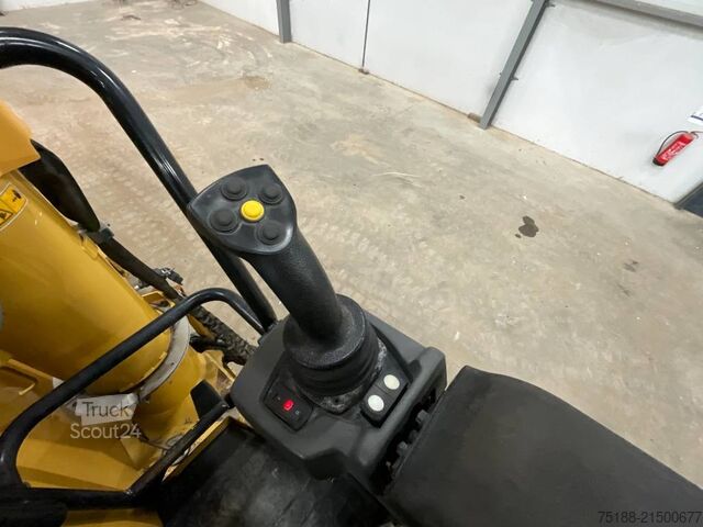 Scraper CAT PM 310