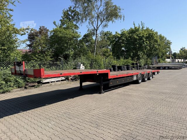Semiremorcă cu platformă joasă  3 Achs  3 Achs Satteltieflader