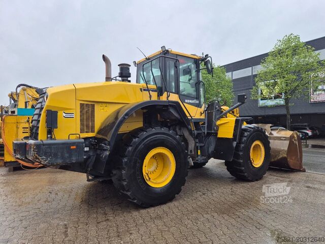 Kolový nakladač Komatsu WA 380 - 7
