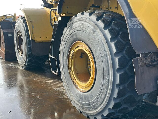 Radlader Caterpillar 966