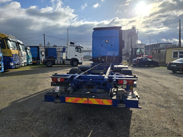 Camion porte-caisses amovibles Mercedes Benz 2545 6X2 BigSpace*Lenkachse*LBW