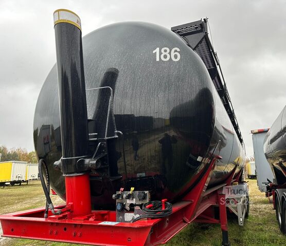 Tanker FELDBINDER 334C 15 A-1-1-40 Silo tank/66 m3/20units
