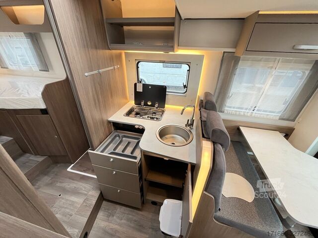 Camping-car semi-intégré CARADO Edition25 T Ford 447 Bi-Xenon*Hubbett*Automatik