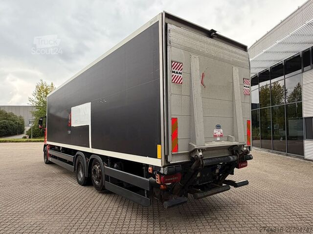Koelwagen MAN TGS 26.320 6X2-4 LL