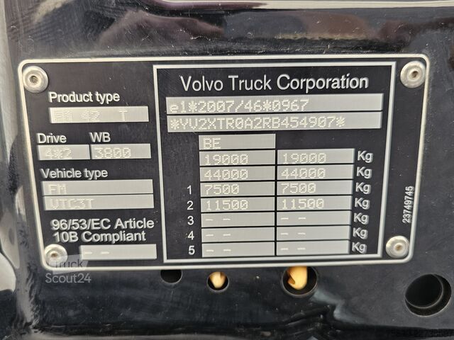 Standard-SZM Volvo FM 440 / 4x2 + TRAILER + MOFFETT 3000 KG HEFTRU...