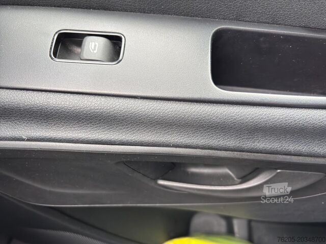 شاحنة صندوقية Mercedes-Benz Sprinter 317 CDI Lang Koffer Ladebordwand,Klima
