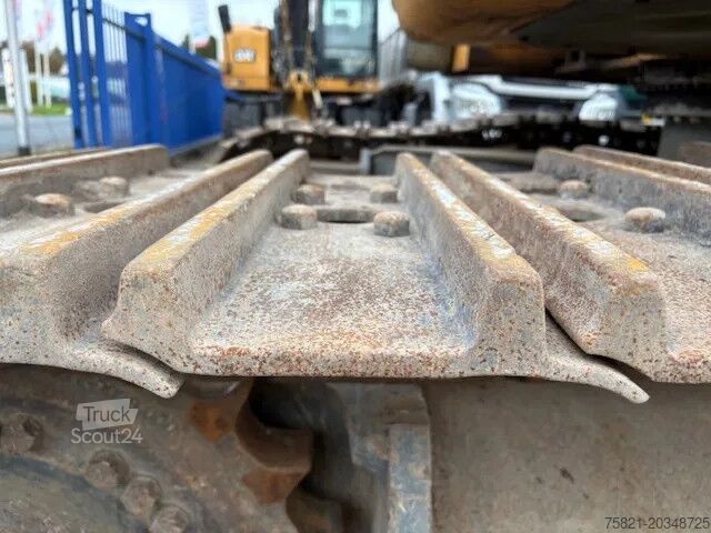 Гусеничный экскаватор Liebherr R 926 WLC