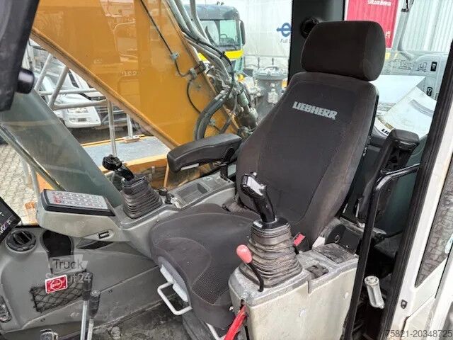 Гусеничный экскаватор Liebherr R 926 WLC