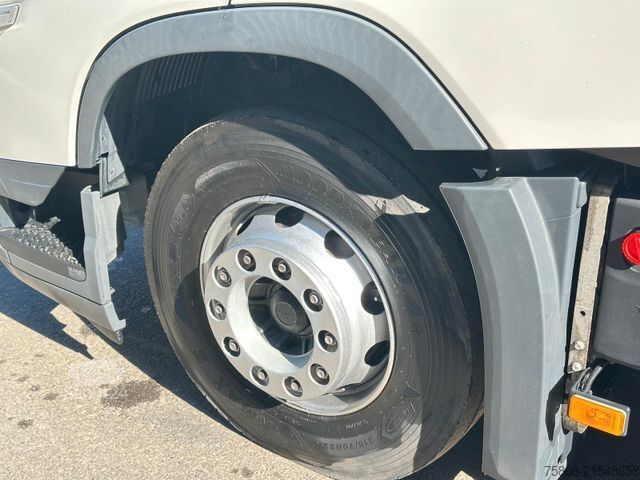 Standardowy ciągnik siodłowy VOLVO FH500 Euro6  2Tanks ACC I-ParkCool Navi