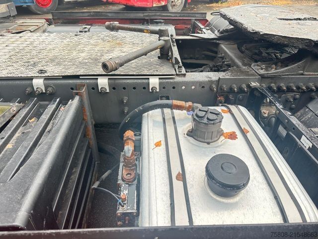 Standardowy ciągnik siodłowy VOLVO FH460 Glob. 2Kreishydraulik I-Park ACC