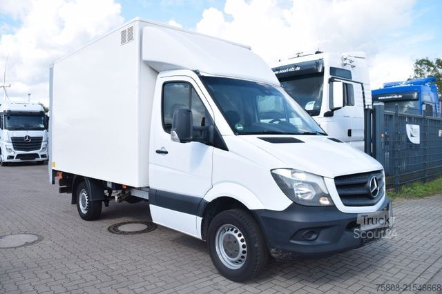Vrachtwagen met bakwagen MERCEDES-BENZ Sprinter 316CDI Koffer LBW 750Kg 3Sitzer