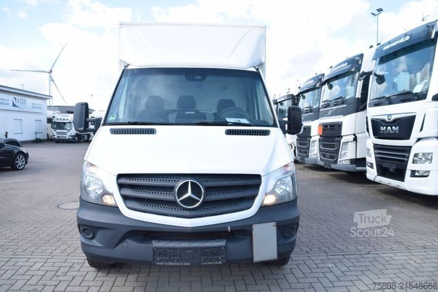 Vrachtwagen met bakwagen MERCEDES-BENZ Sprinter 316CDI Koffer LBW 750Kg 3Sitzer