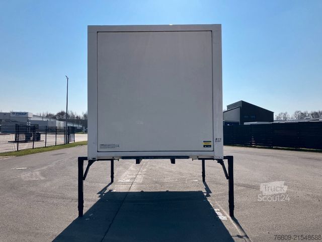 Swap body trailer KRONE Wechselbrücke Koffer