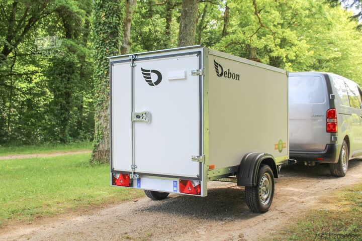 Bagagelabel Cheval Liberté Debon Roadster C220 750 kg ungebremst
