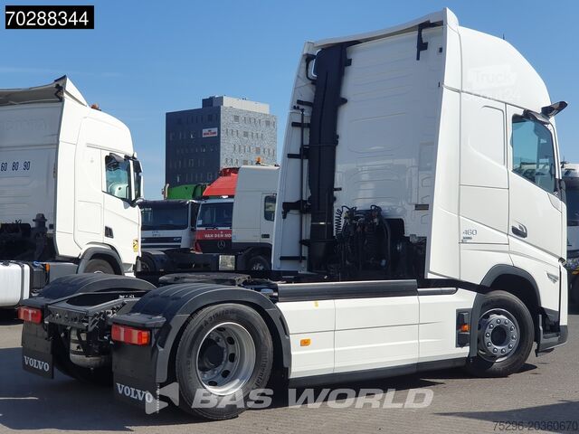 Standaard trekker Volvo FH 460 4X2 '24 XL VEB+ I-ParkCool 2xTanks Euro 6