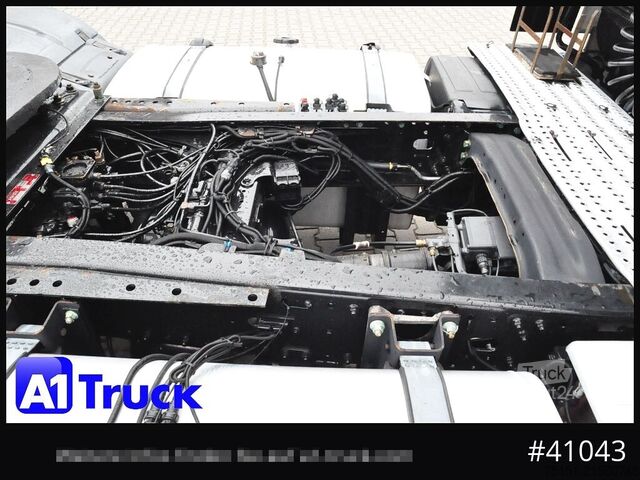 Standardowy ciągnik siodłowy MAN TGX 18,420, BLS, XXL, 2 Tanks, Nav Sound Safety