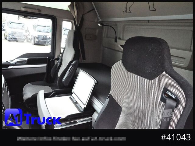 Standardowy ciągnik siodłowy MAN TGX 18,420, BLS, XXL, 2 Tanks, Nav Sound Safety