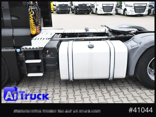 Standardowy ciągnik siodłowy MAN TGX 18,420, BLS, XXL, 2 Tanks, Nav Sound Safety