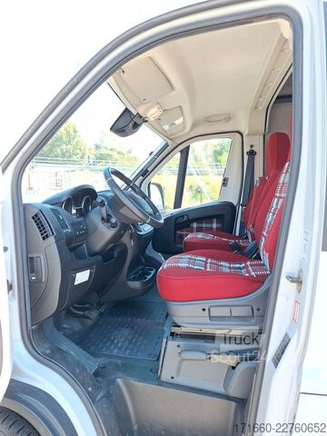 Camping-car LA STRADA Avanti EB 640 Navi/ Rückfahrkamera