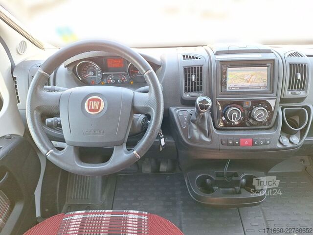 Camping-car LA STRADA Avanti EB 640 Navi/ Rückfahrkamera