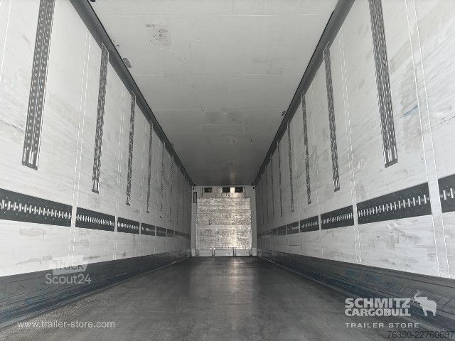 Frigorifik yarı römork Schmitz Cargobull Semitrailer Reefer Standard divu klāju
