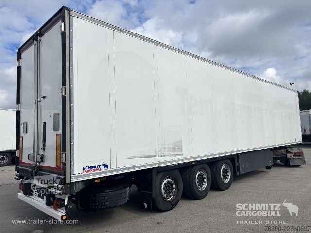 Frigorifik yarı römork Schmitz Cargobull Semitrailer Reefer Standard divu klāju