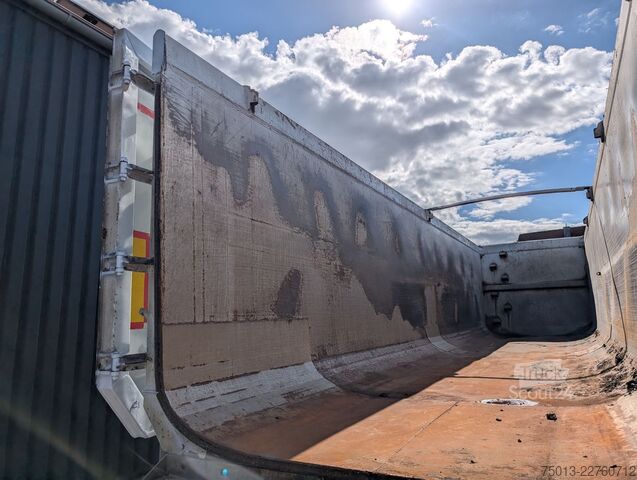 Semi-reboque basculante SCHMITZ CARGOBULL HardoX Stahl 50 cbm,Liftachse,2xGetreideschieber