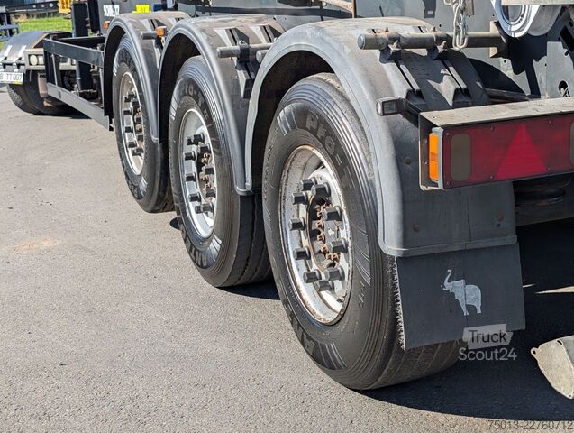 Semi-reboque basculante SCHMITZ CARGOBULL HardoX Stahl 50 cbm,Liftachse,2xGetreideschieber