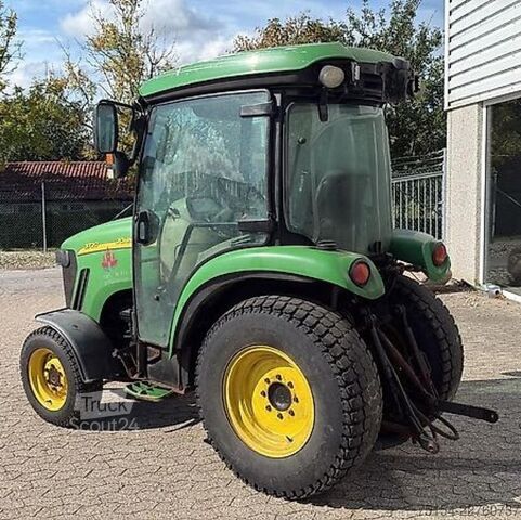 Tractor John Deere 3720