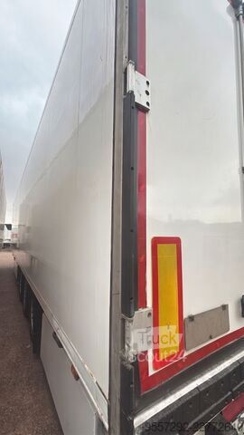 Semi-remorque frigorifique Schmitz Cargobull Carrier Vector 1550