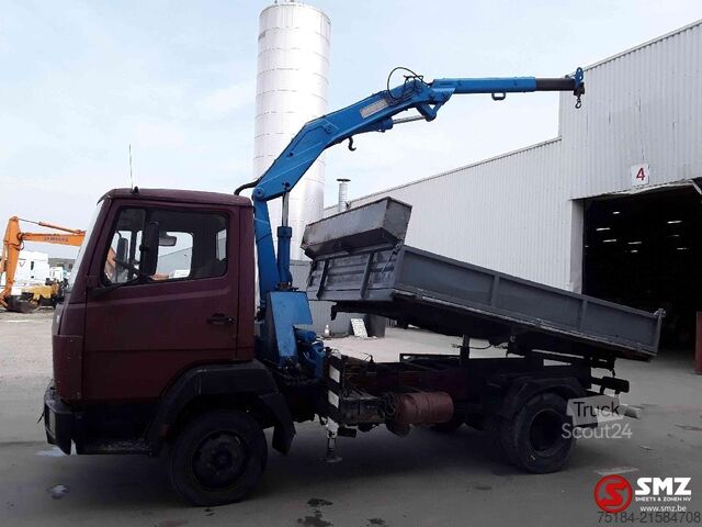 Tipper with crane Mercedes Ecoliner 814 benne grue