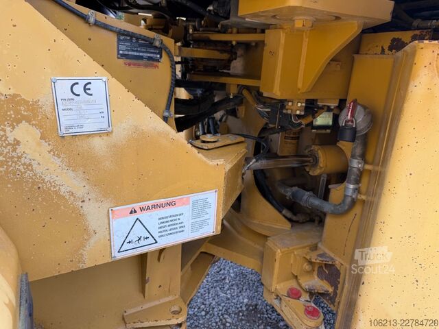 جرافة ذات عجلات CATERPILLAR 950 G