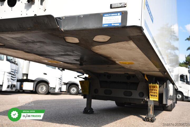 Reefer semitrailer KRONE SDR Cool Liner FP 60 ThermoKing SLXi 300