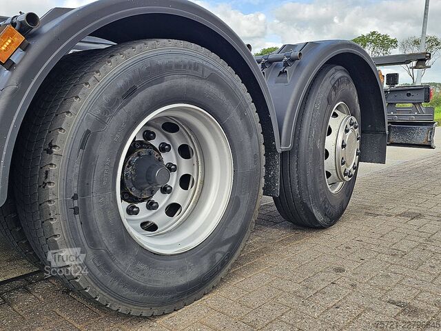 System BDF SCANIA R450 6x2*4