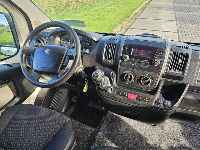 Dumper PEUGEOT BOXER 2.0 BHDI 130 KIPPER