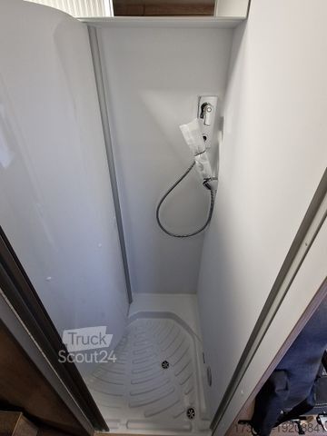 Kamper PÖSSL Summit 600 Plus - 5. Sitzplätze AD Modell 2025